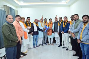 केन्द्रीय राज्यमंत्री तोखन साहू का जिला साहू समाज मुंगेली की पदाधिकारियों ने निर्वाचन में सहयोग के लिए किया आभार