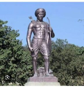 जल–जंगल–ज़मीन के रक्षक धरती आबा को नमन, अचानकमार में मूर्ति स्थापना का भूमि पूजन