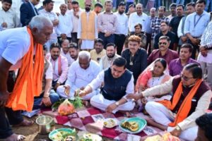 केंद्रीय राज्य मंत्री  तोखन साहू ने मुंगेली जिले में ₹3.37 करोड़ की लागत से बनने वाले एनीकट का किया भूमिपूजन