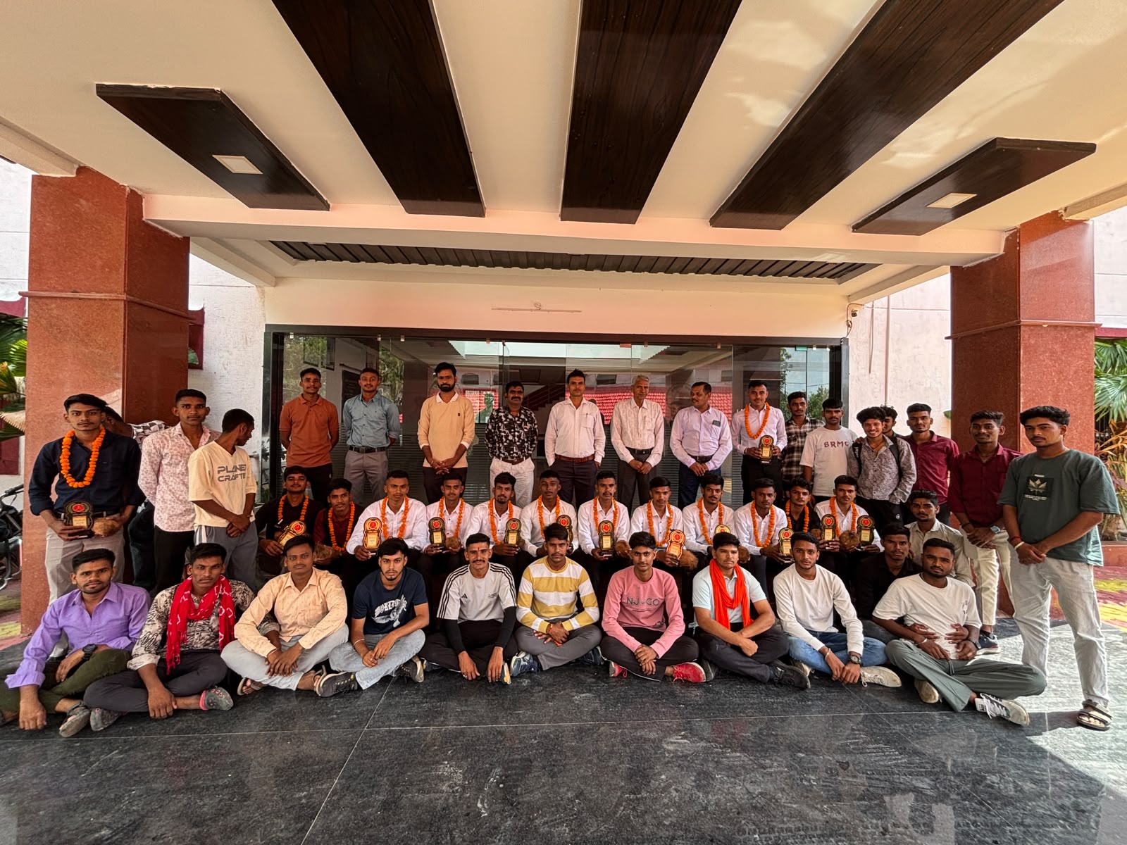 मुंगेली में भारतीय सेना में चयनित अग्निवीर&nbsp; युवाओं का भव्य सैनिक सम्मान समारोह संपन्न