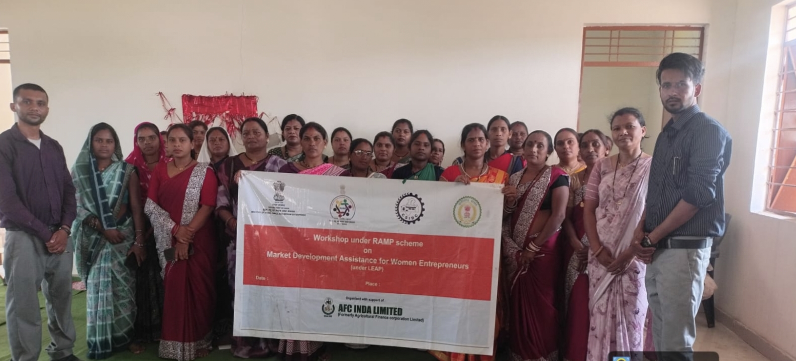 मातारी सदन बरतेरी (बिल्हा) में महिला उद्यमियों के लिए डिजिटल लिटरेसी व मार्केटिंग कार्यशाला आयोजित