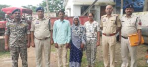 घानाघाट मे हुये अंधे कत्ल का किया पर्दाफाश, 12 घंटे के भीतर पति-पत्नी गिरफ्तार ब्लैकमेलिंग बनी हत्या की वजह दूध में नींद की दवा देकर की हत्या