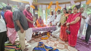 पामगढ़ में पूज्य स्वामी शिवानंद जी महाराज का भव्य स्वागत, गुरु भक्ति से भक्तिमय हुआ श्री अद्वैत आश्रम