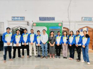 छत्तीसगढ़ राज्य शालेय शतरंज 19 वर्ष बालक बालिका टीम राष्ट्रीय चैंपियनशिप दिल्ली के लिए रवाना